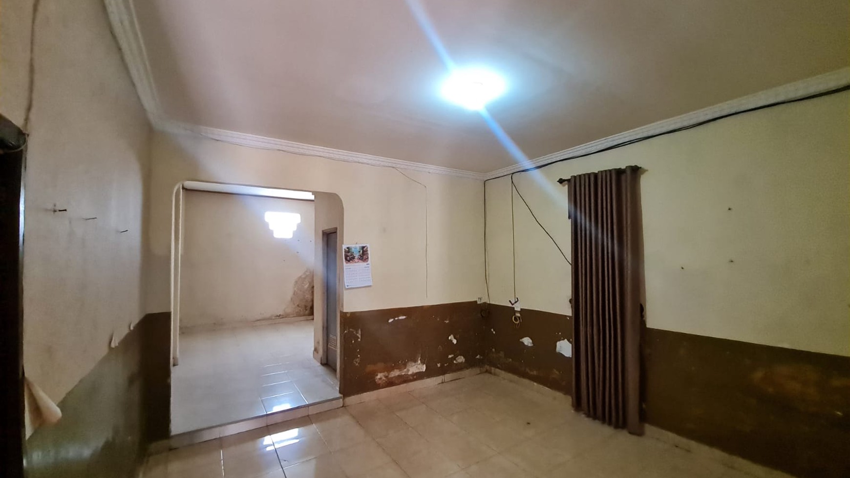 Rumah dijual di belakang hotel Aston