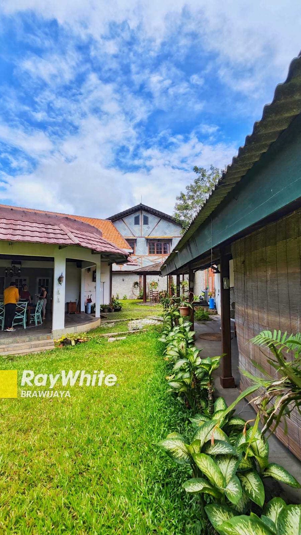 Rumah di Cipete, Best Price, Hitung Tanah Saja, Dalam Kompleks