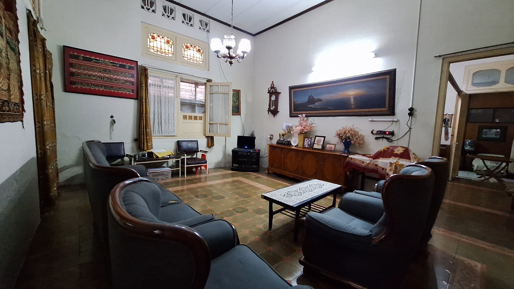 Dijual Rumah Klasik Layak Huni  Jl. Pasir Kaliki Gg. Abdul Rohim, Bandung