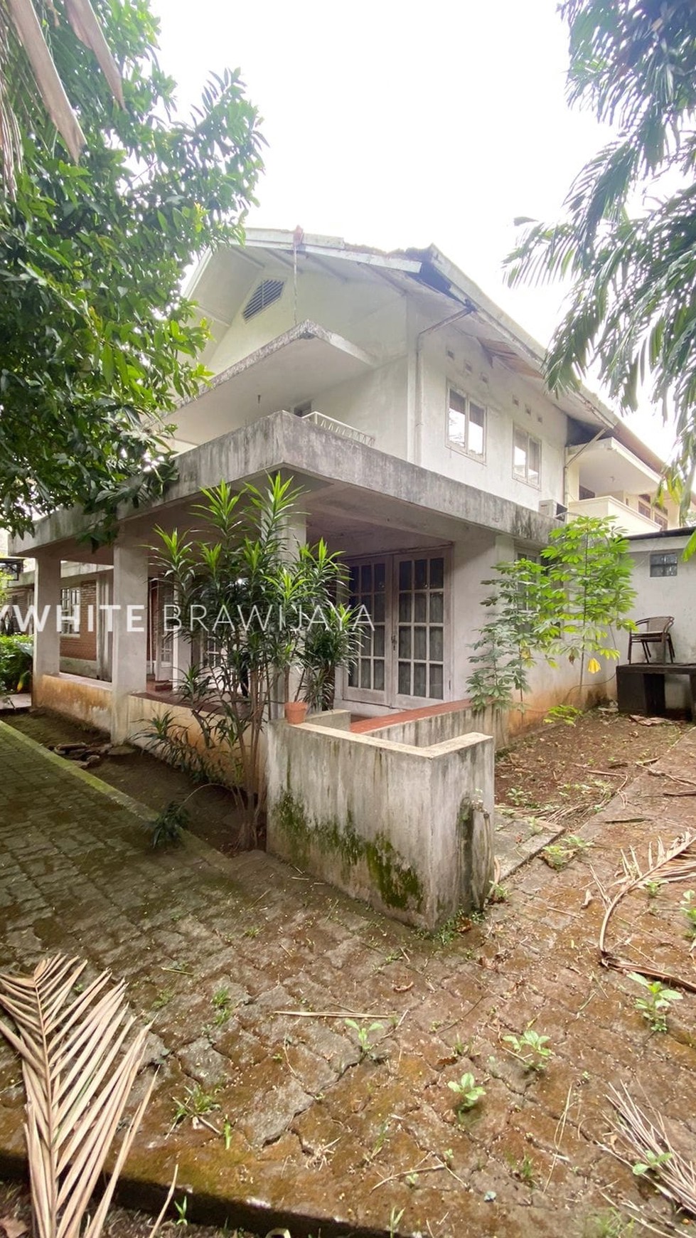 Rumah Lama Lokasi Tenang Area Brawijaya Kebayoran Baru