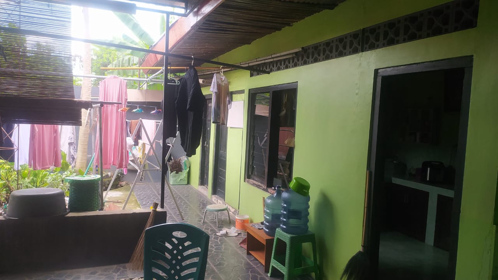 Rumah Tinggal 6 Kamar Lokasi Dekat Kebun Binatang Gembira Loka