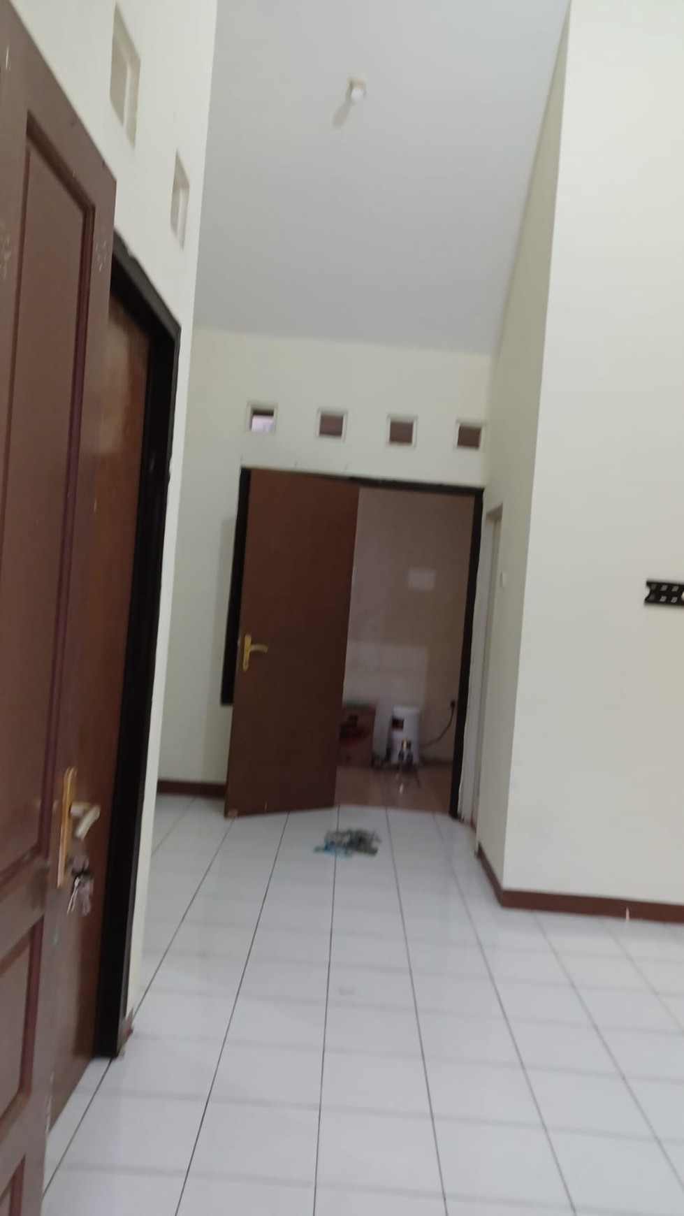 Hot Price. Rumah minimalis Regensi Melati Mas, Serpong Utara