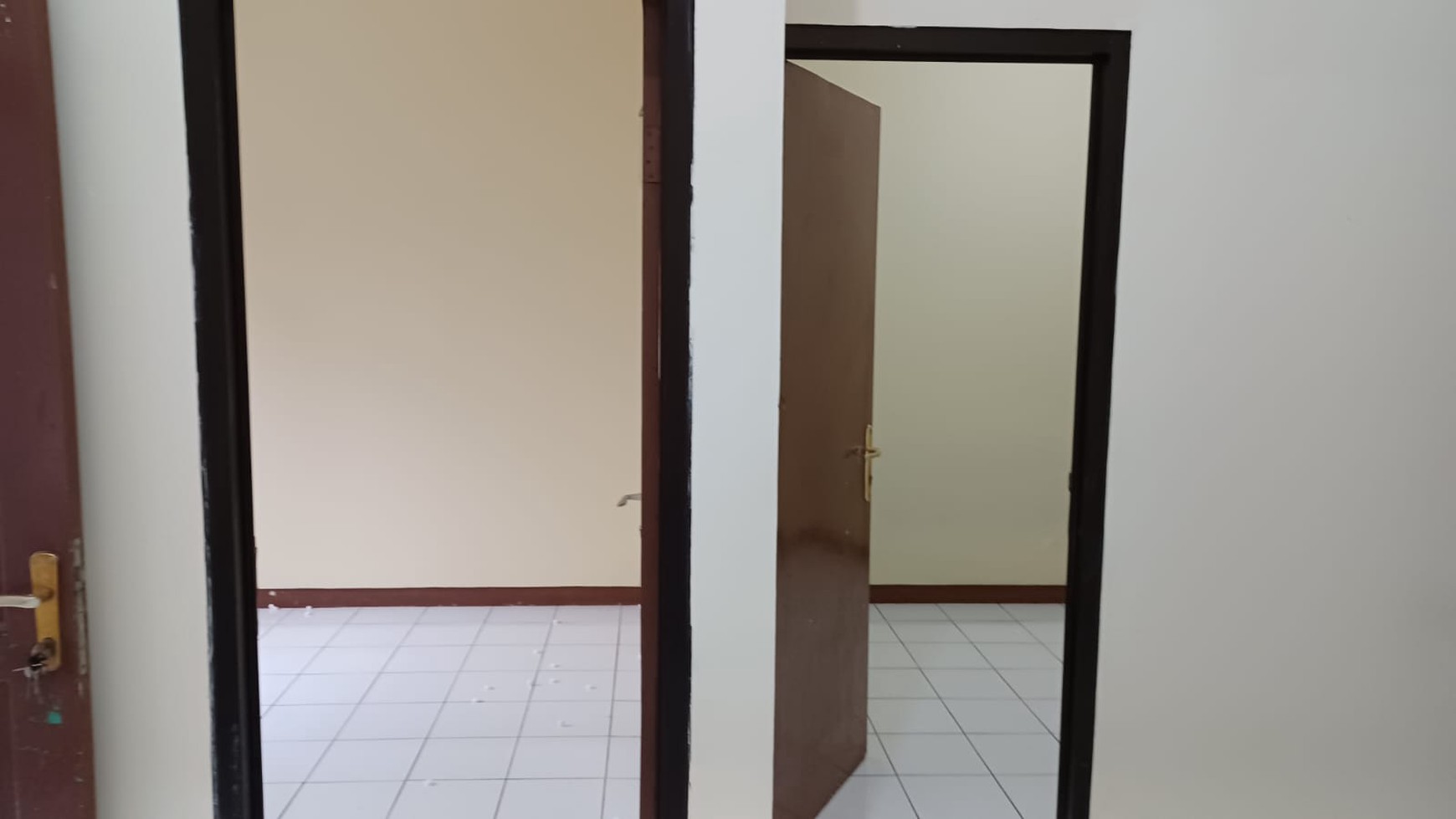 Hot Price. Rumah minimalis Regensi Melati Mas, Serpong Utara