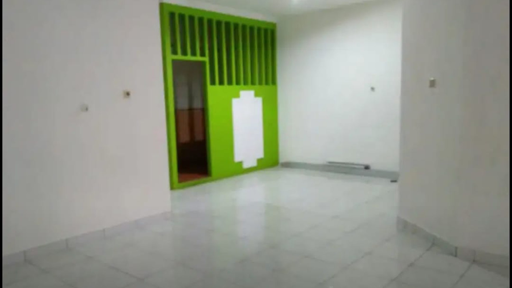 Rumah Bagus Banting Harga di Sektor 1 Bintaro Jaya