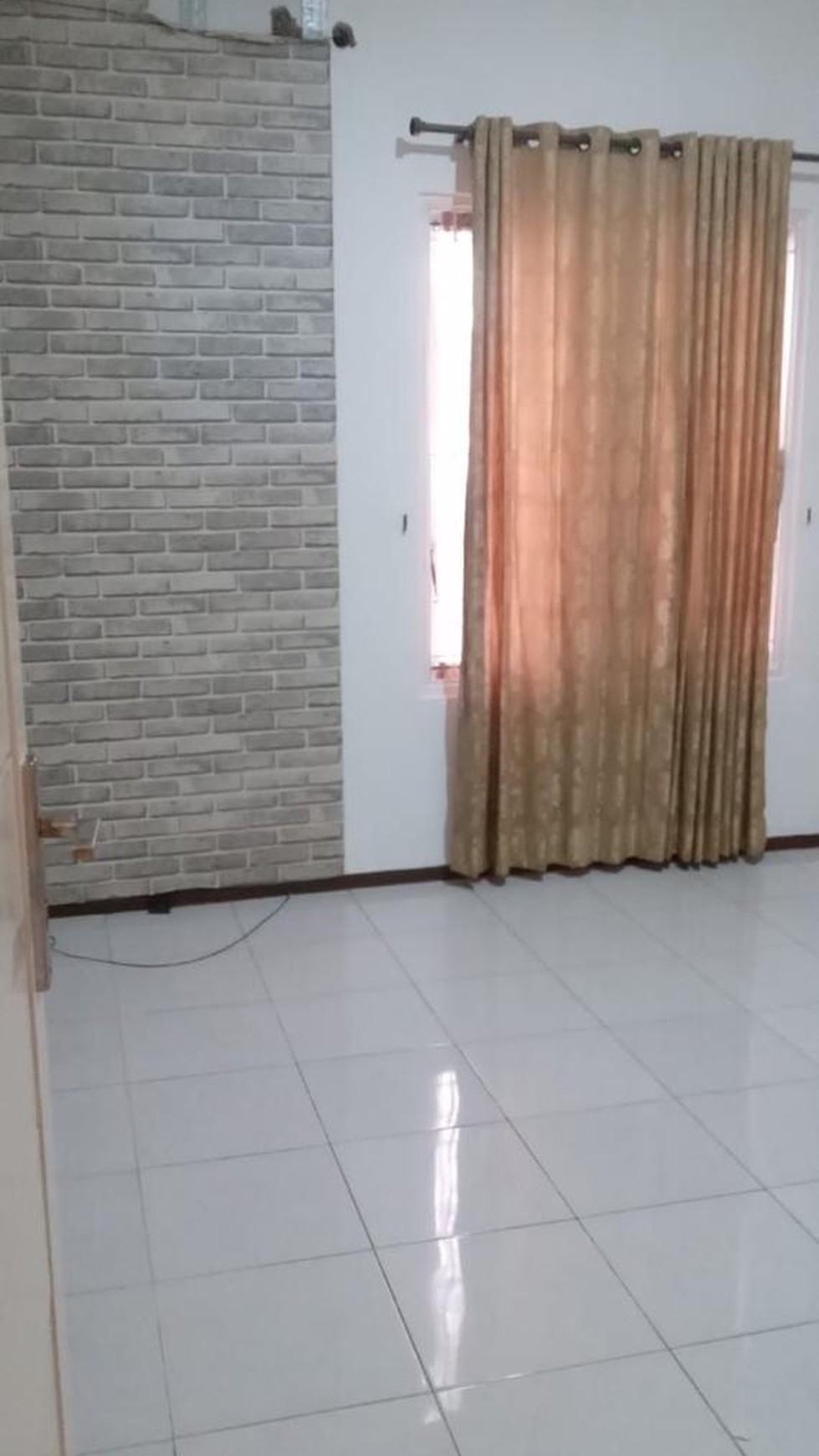 Dijual Rumah 2 lantai di Kejaksaan, Kreo Tangerang