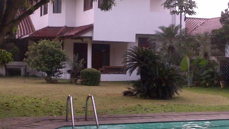 Rumah Siap Huni di Cinere 