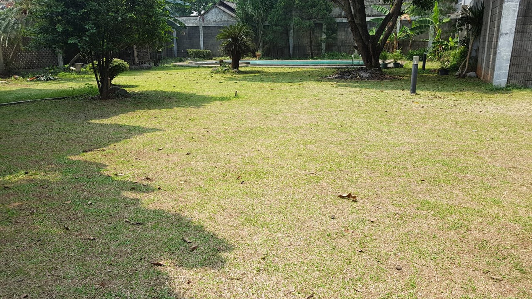 Rumah Siap Huni di Cinere 