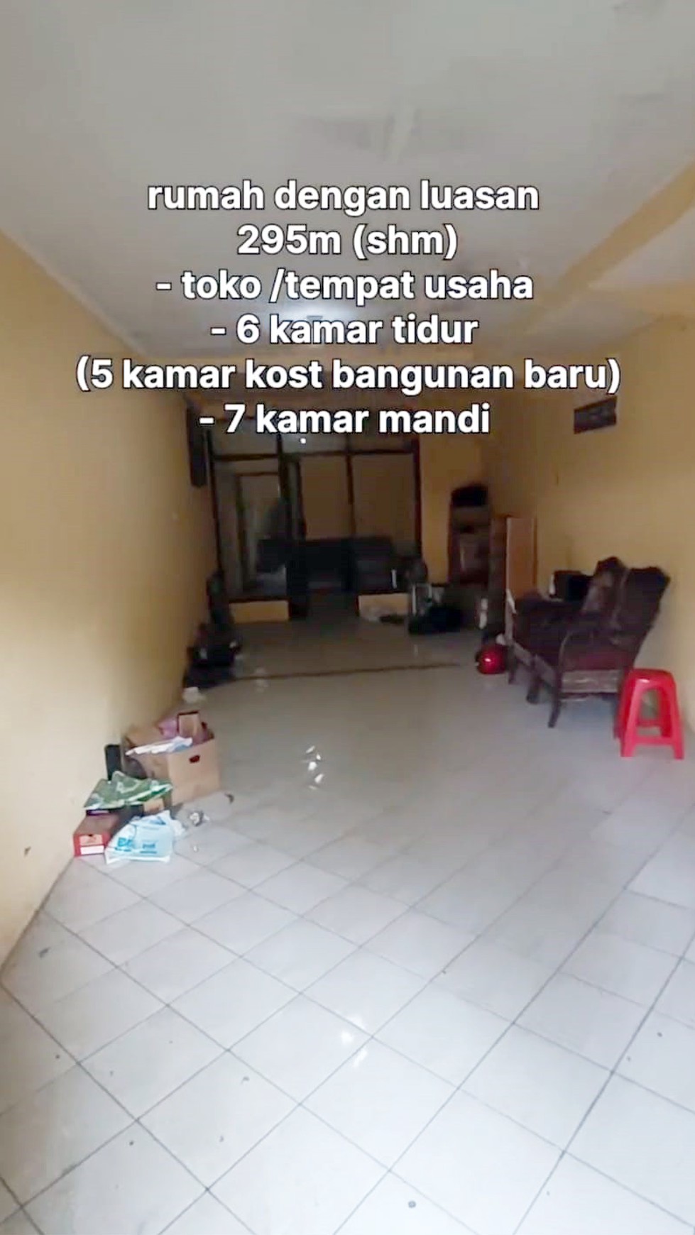 Rumah di Jalan Raden Wijaya Mojokerto, Strategis Dekat RSU Gatoel, Cocok untuk usaha Kost2an dsb, Nol Jalan Raya