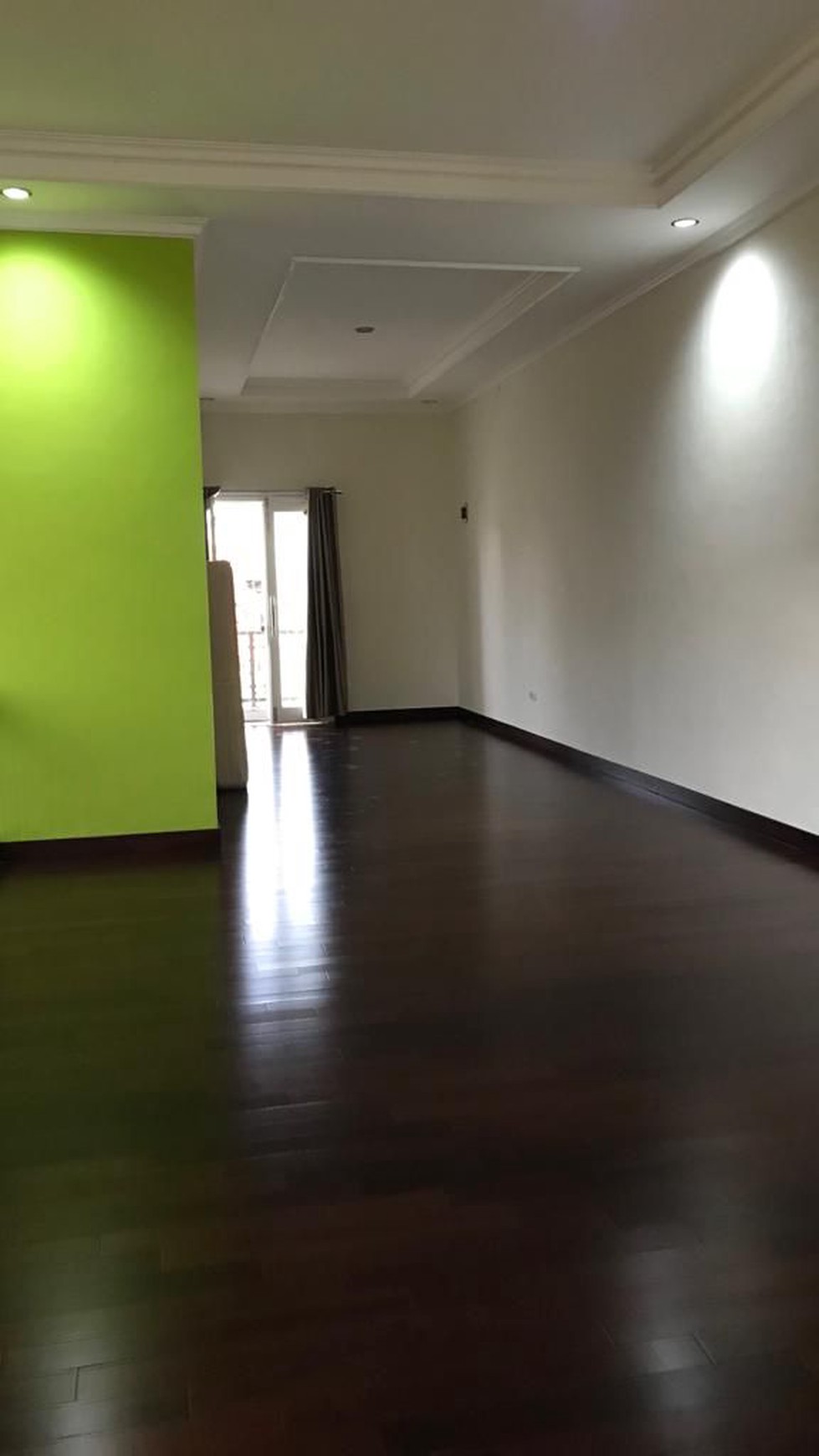 Di Jual Rumah Cantik strategis di JL Sahid Pejaten Barat Pasar Minggu Jakarta Selatan