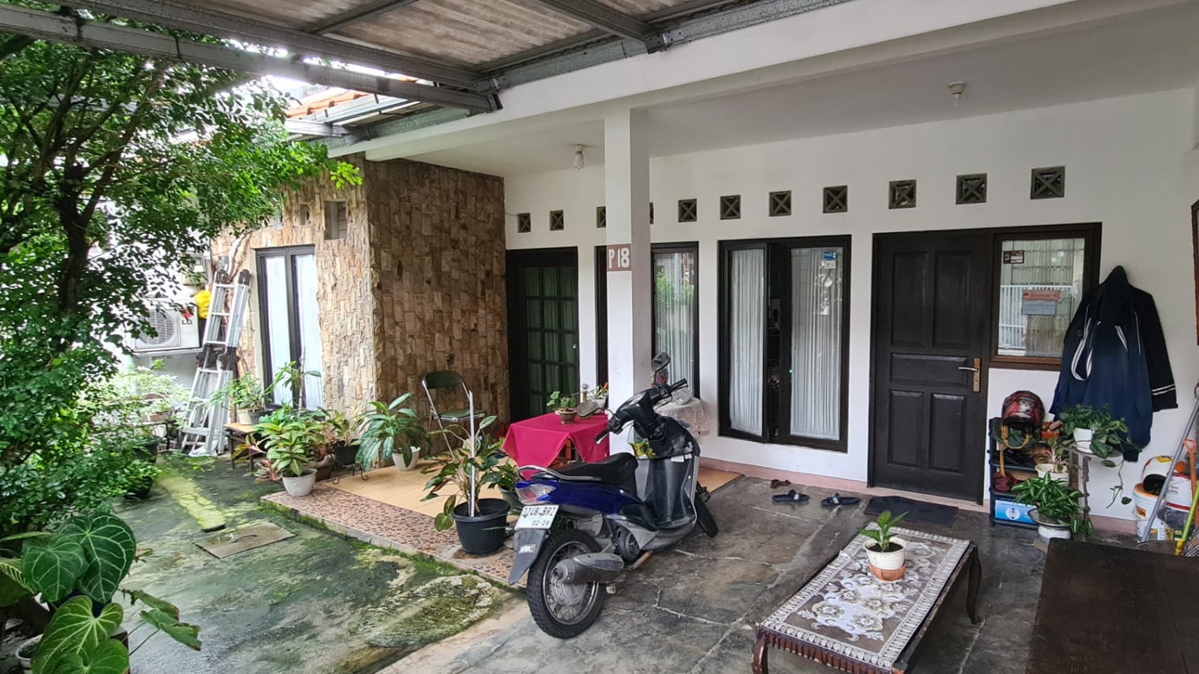 Rumah Bagus Di Komp DKI Joglo Jakarta Barat