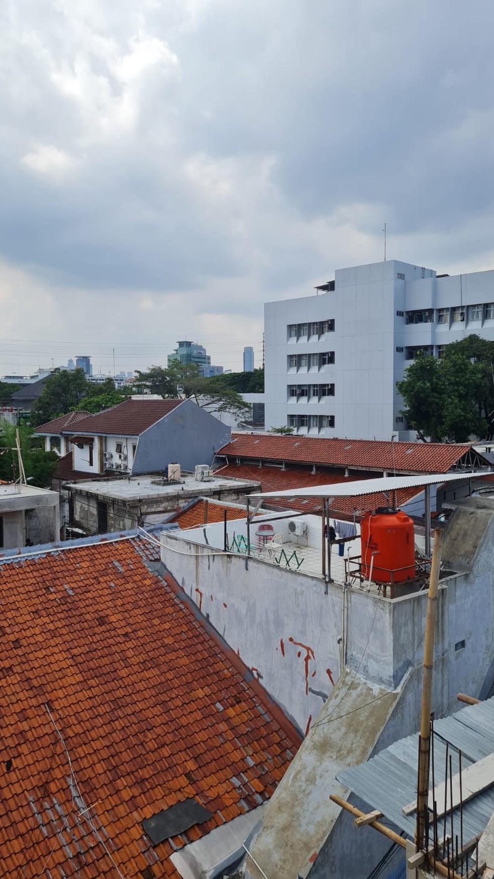 Rumah Kos-kosan Chantika Di Jl Prapatan Senin Jakarta Pusat