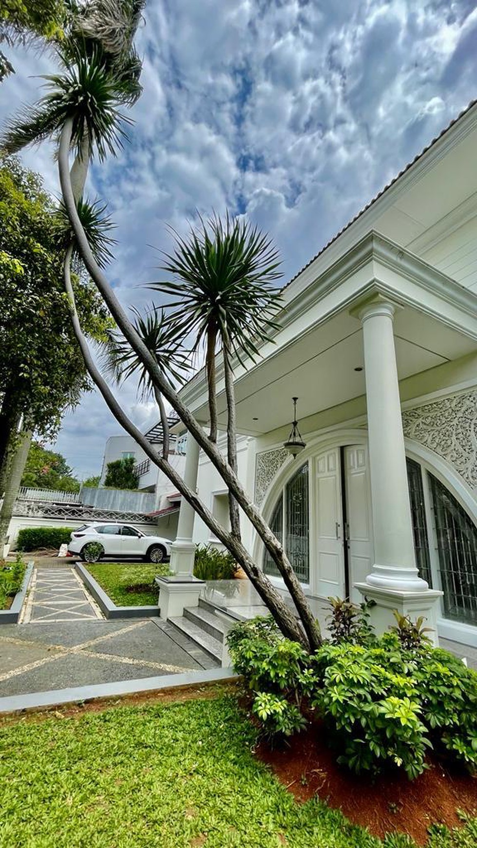 Rumah Mewah Di Jl Kartika Utama Pondok Indah Jakarta Selatan