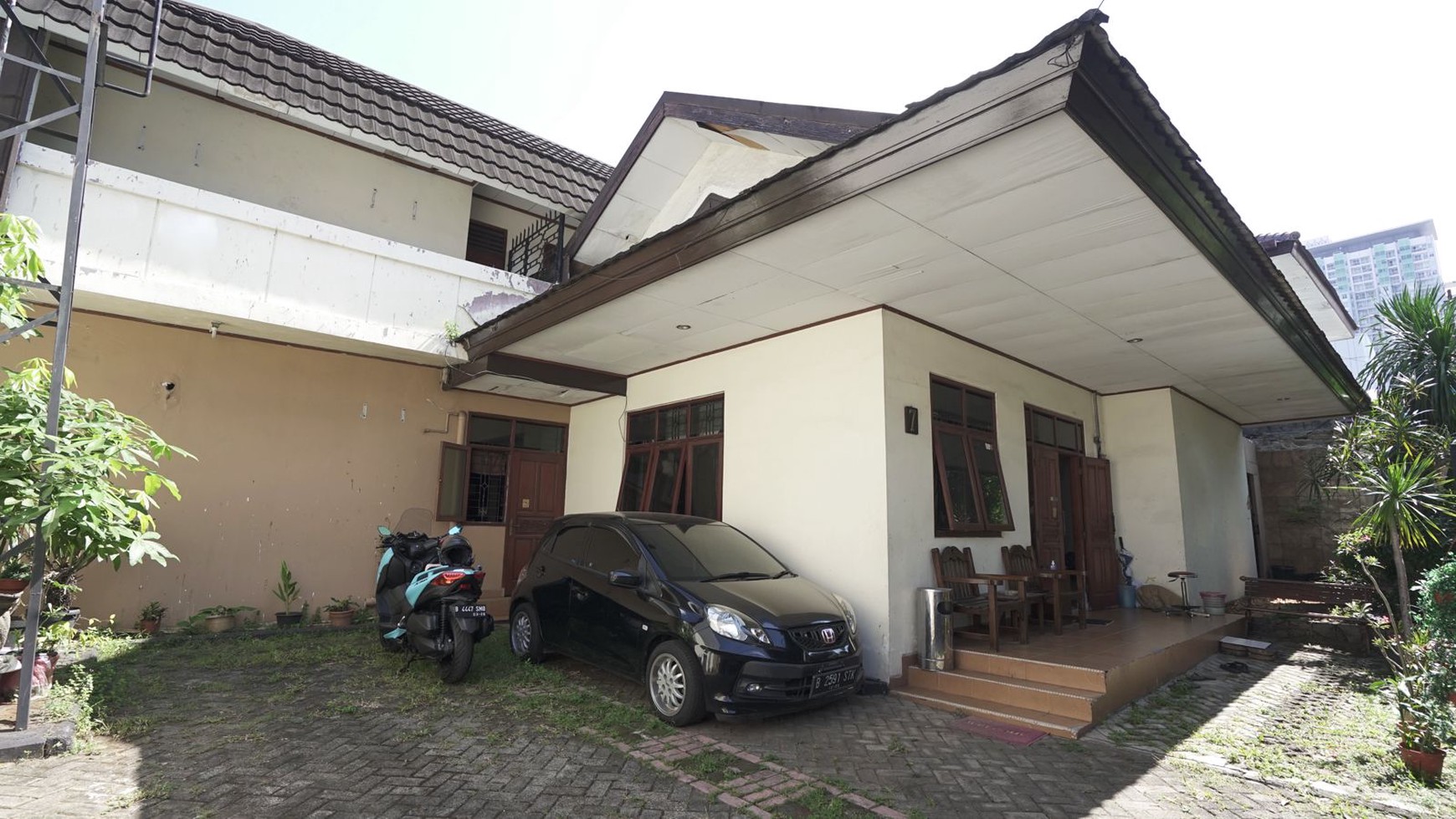 Rumah Lokasi Tengah Kota di Tebet, Jakarta Selatan