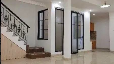 Rumah Bagus Di Jl Rukun Pejaten Timur Jakarta Selatan