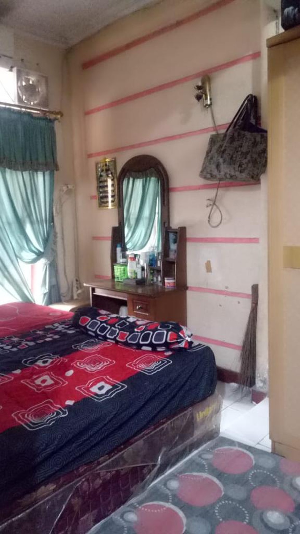 Dijual Rumah di Perumahan Griya Asri Jelupang Bsd