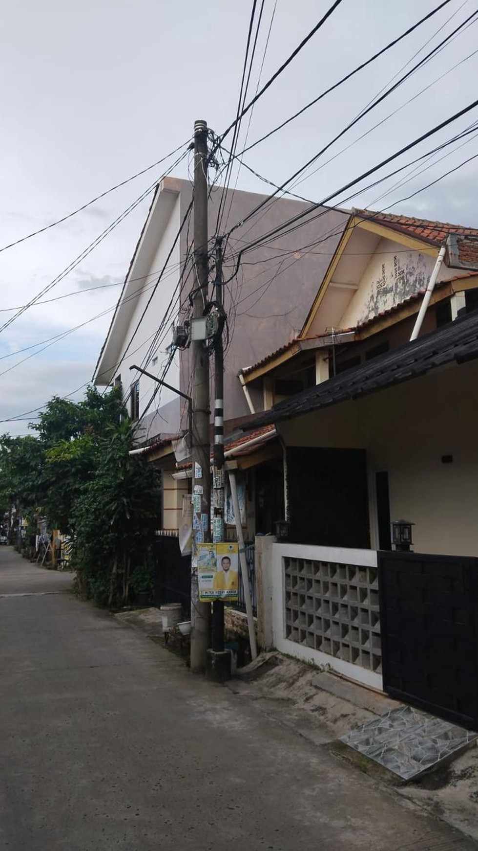 Dijual Rumah di Perumahan Griya Asri Jelupang Bsd