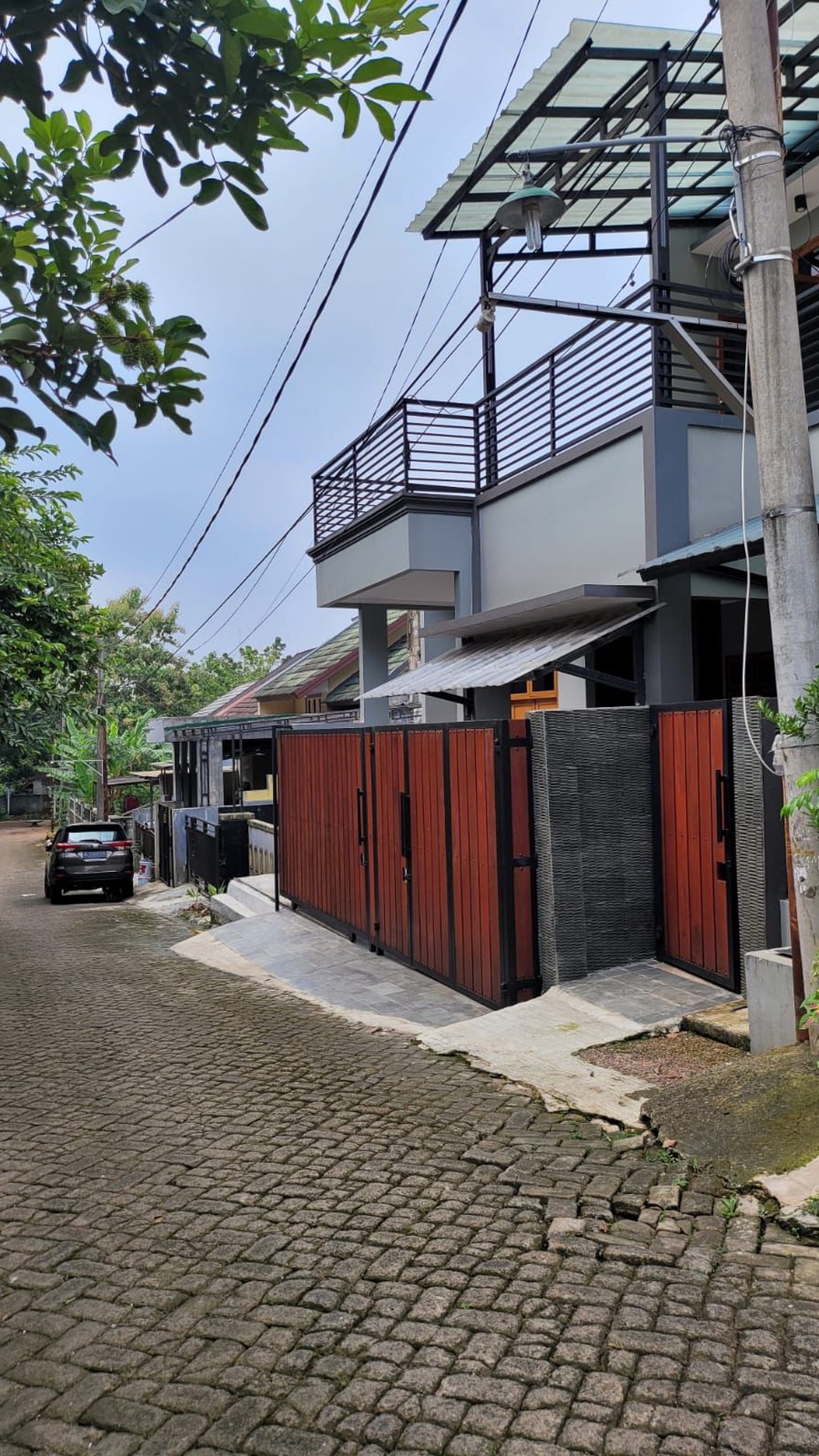 Rumah Bagus Di Bukit Rivaria Sawangan Depok Jawa Barat