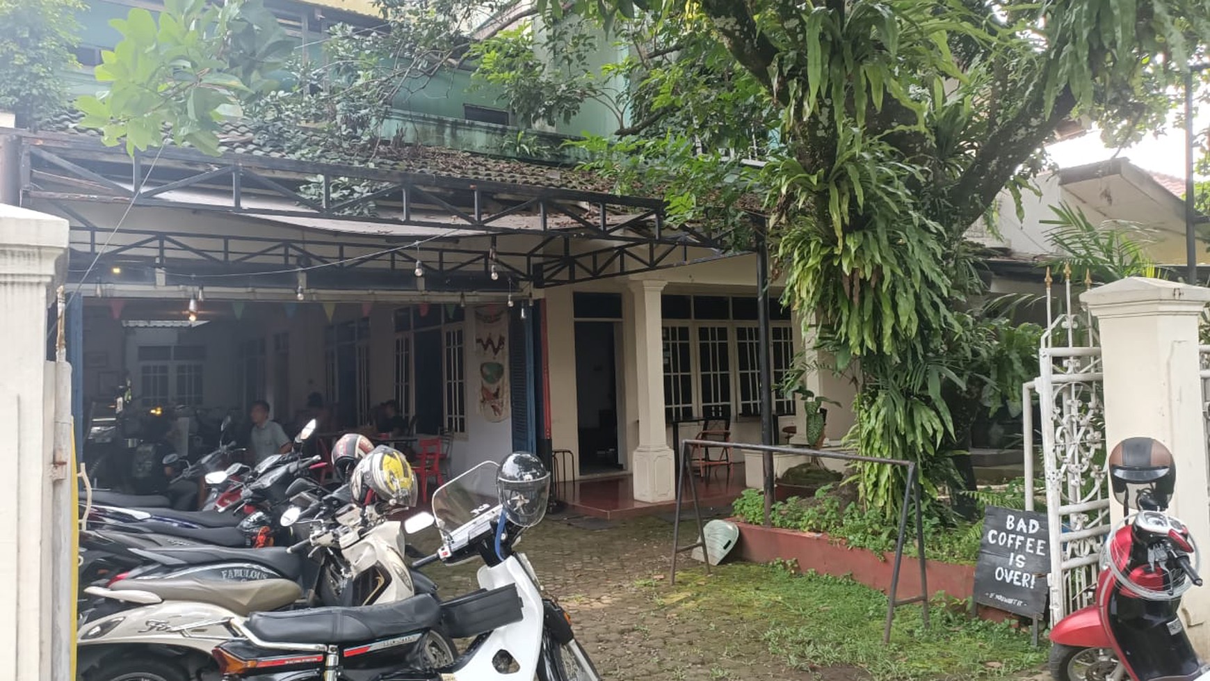 Di Jual Rumah Tua Hitung Tanah di Jl Samboja Komplek Kota Paris Bogor Barat