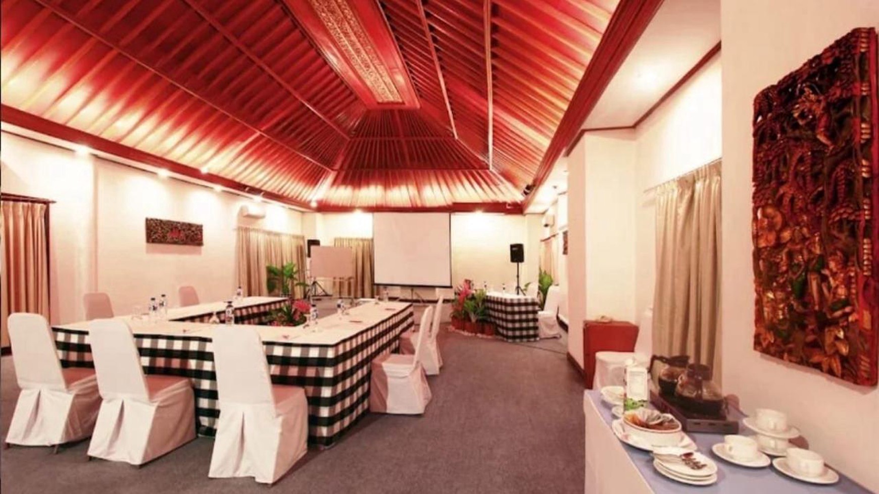 Resort & Spa Beach Jimbaran, Jl Bendungan Kelutug Gianyar Bali