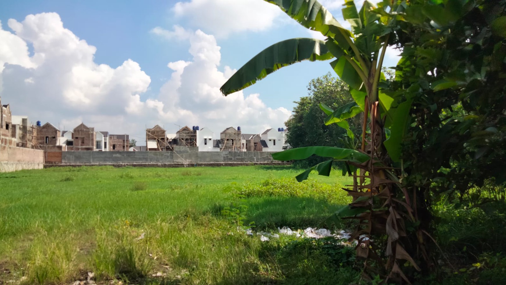 Tanah Luas 4399 Meter Persegi Lokasi Jambidan Banguntapan Bantul