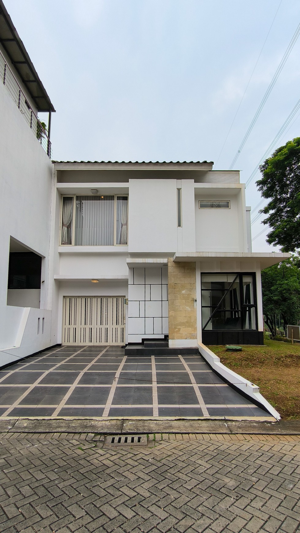 Rumah di Kebayoran Bintaro, Hoek, Sektor 7 Bintaro 