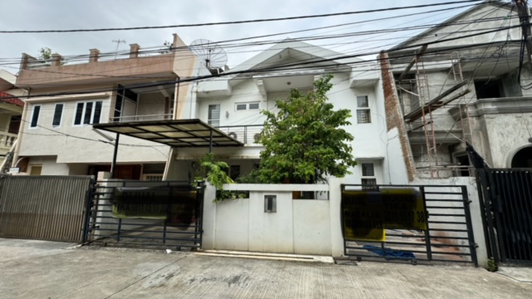 Rumah Janur Indah, Kelapa Gading Luas 9x17m2