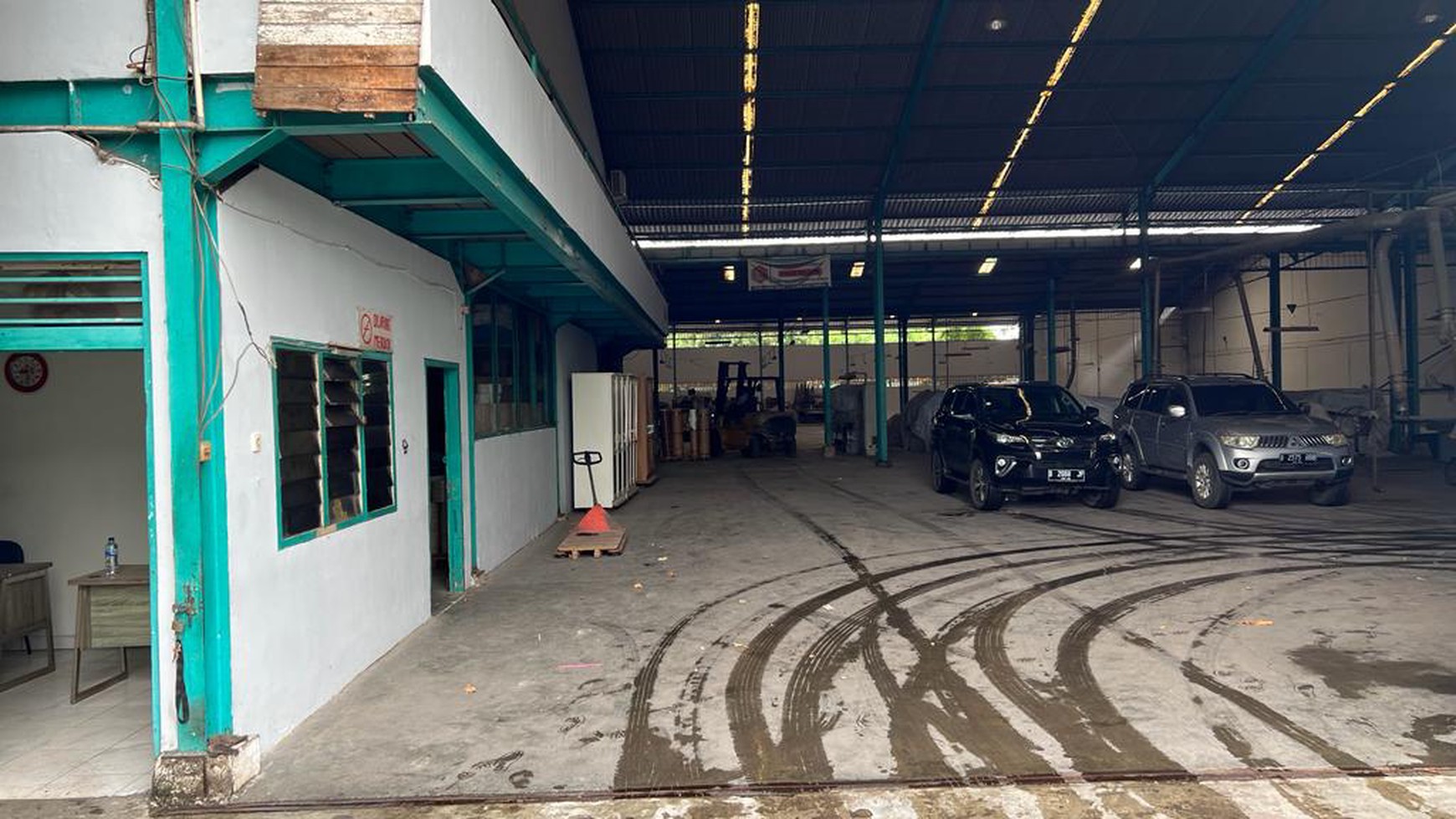 Gudang Jl Prepedan, Cengkareng Luas 4.000m2