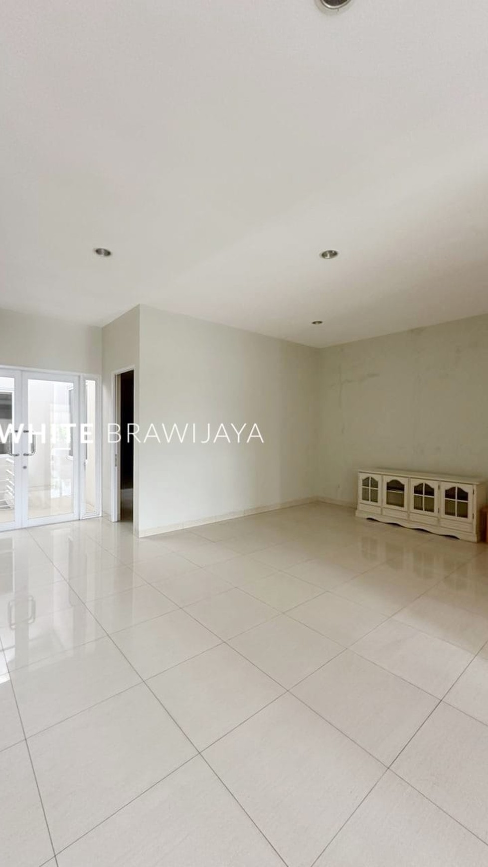 Rumah Modern Minimalis SIap Huni Area Pondok Indah