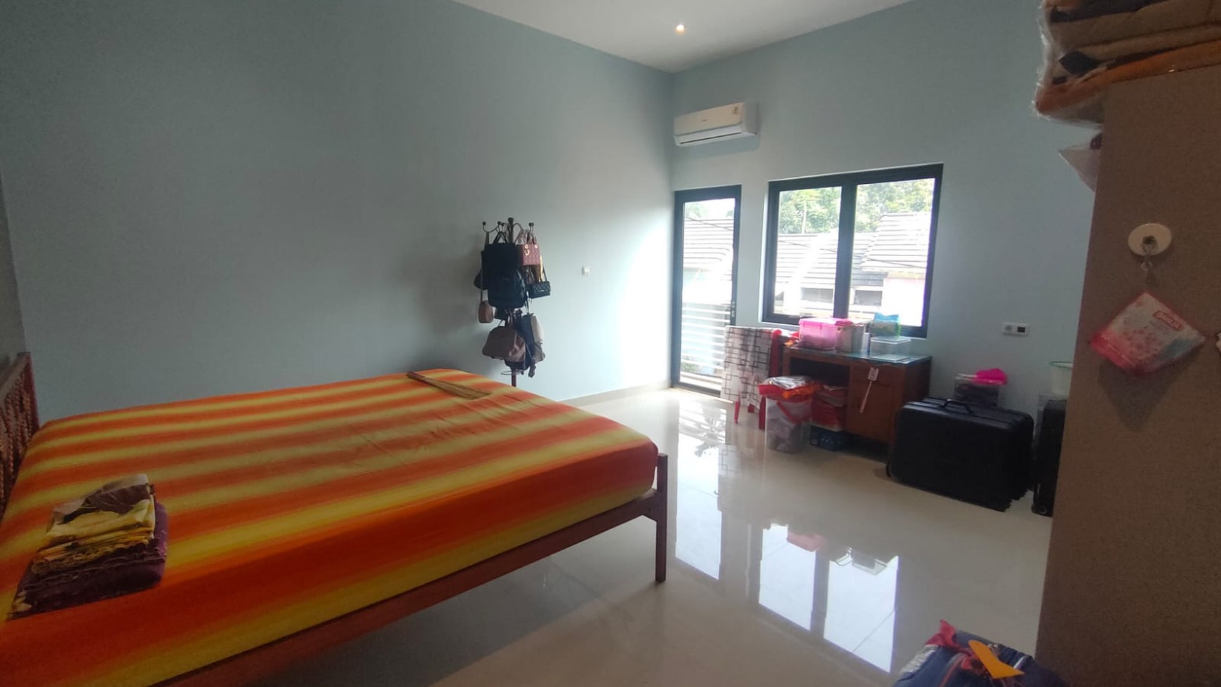 Flash Sale. Rumah hoek Villa Melati Mas Vista, Serpong Utara