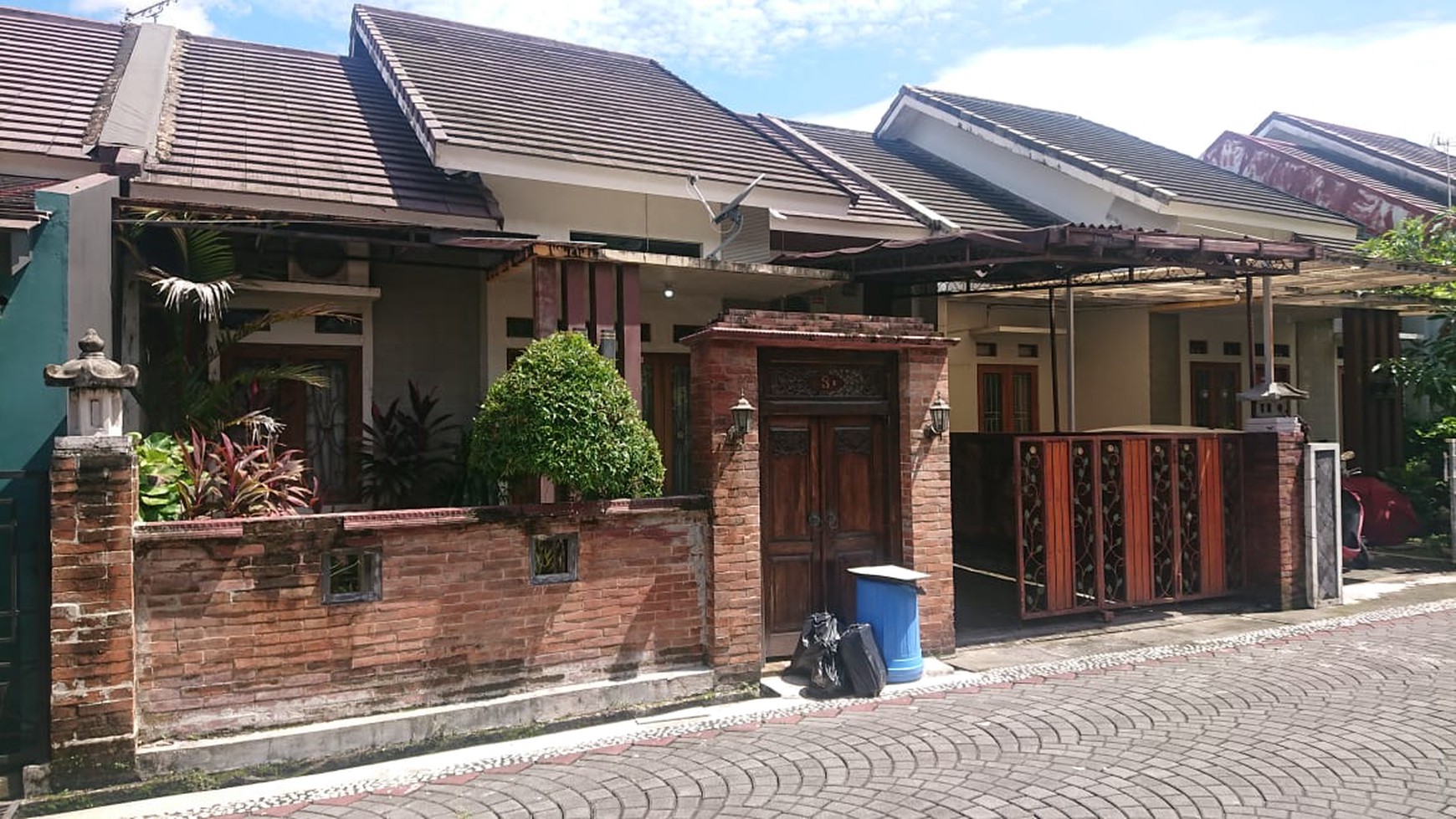 Rumah 3 Kamar Lokasi Dalam Perum Puri Larasati Maguwoharjo Depok Sleman 