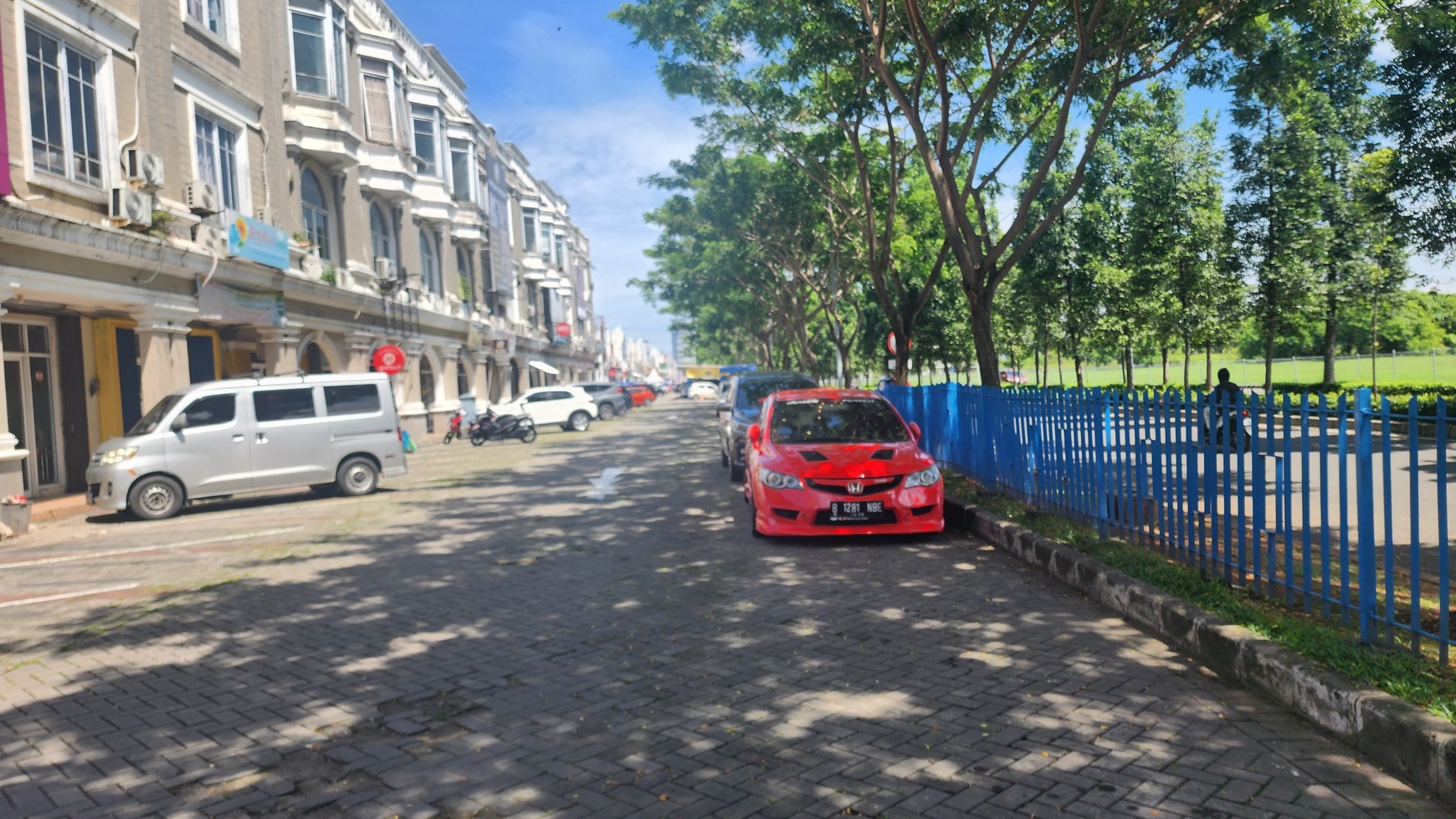 Disewakan Ruko Tematik Pinggir Jalan @ Gading Serpong Tangerang