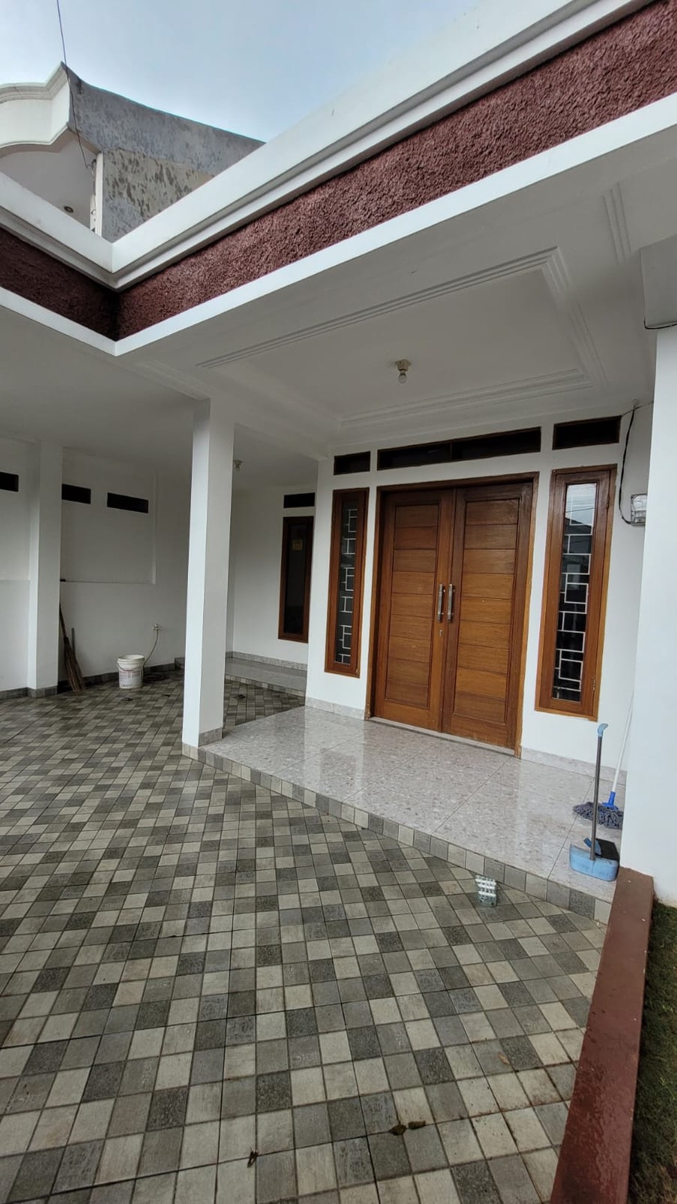 Rumah Bagus di Villa Bintaro Indah.