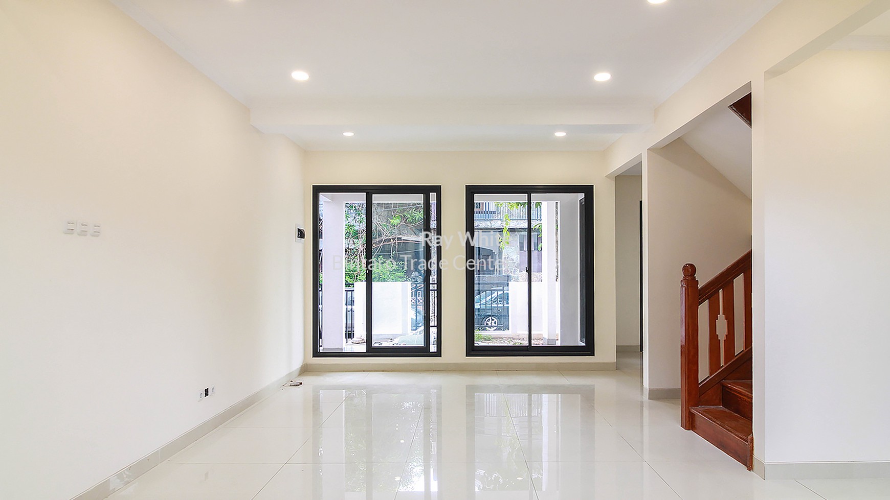 Hot Sale ! Rumah Hook Siap Huni Bangunan Baru dan Strategis @Bintaro Sektor 5