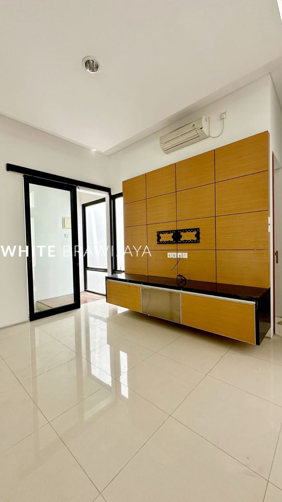 Townhouse Siap Huni Lingkungan Tenang Area Bangka Kemang