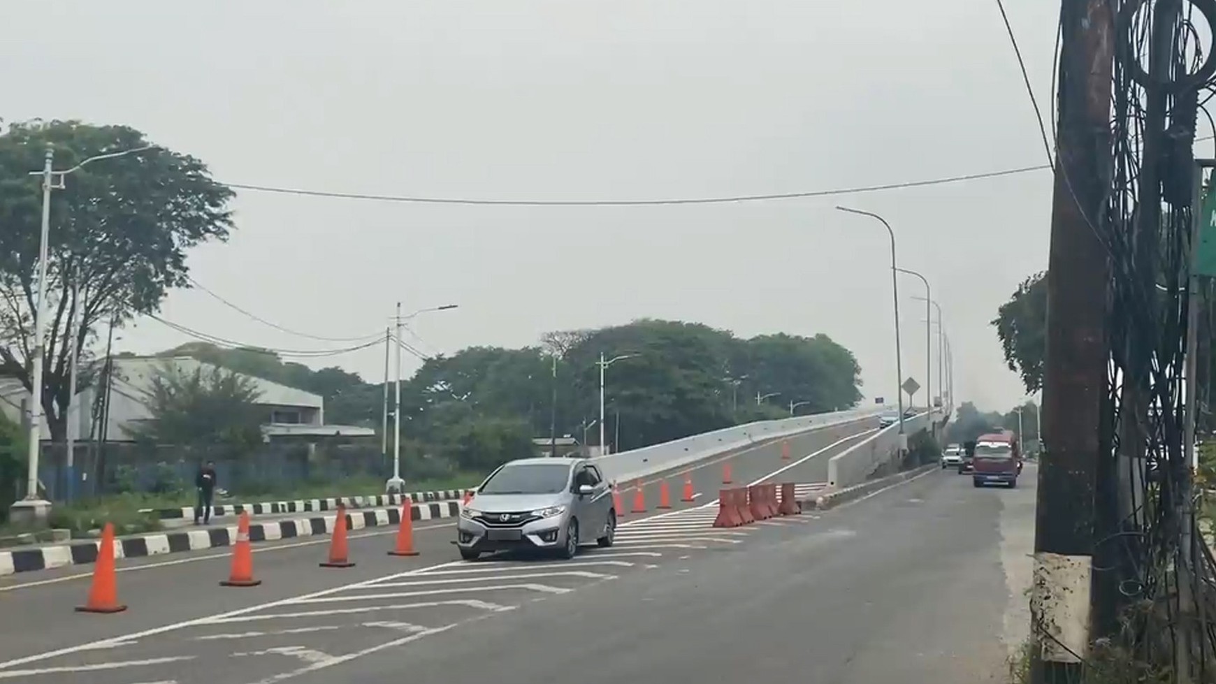 Tanah Komersil Hoek di Cakung Jakarta Timur