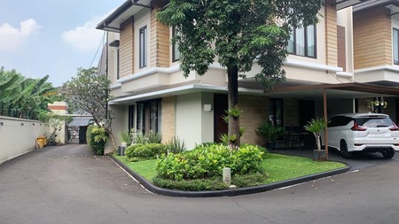Rumah Brand New, Siap huni dalam Cluster di Bintaro Sektor 9.