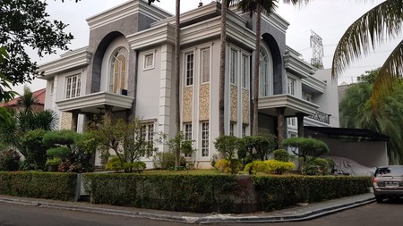 Rumah Bagus Siap Huni Fully Furnished di Graha Taman, Bintaro Jaya Sektor 9