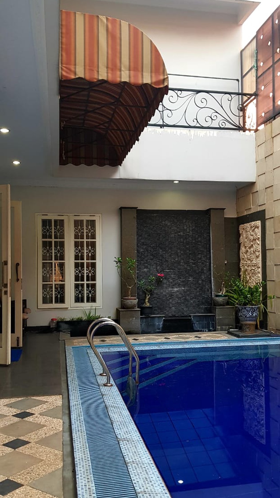 Rumah Bagus Siap Huni Fully Furnished di Graha Taman, Bintaro Jaya Sektor 9