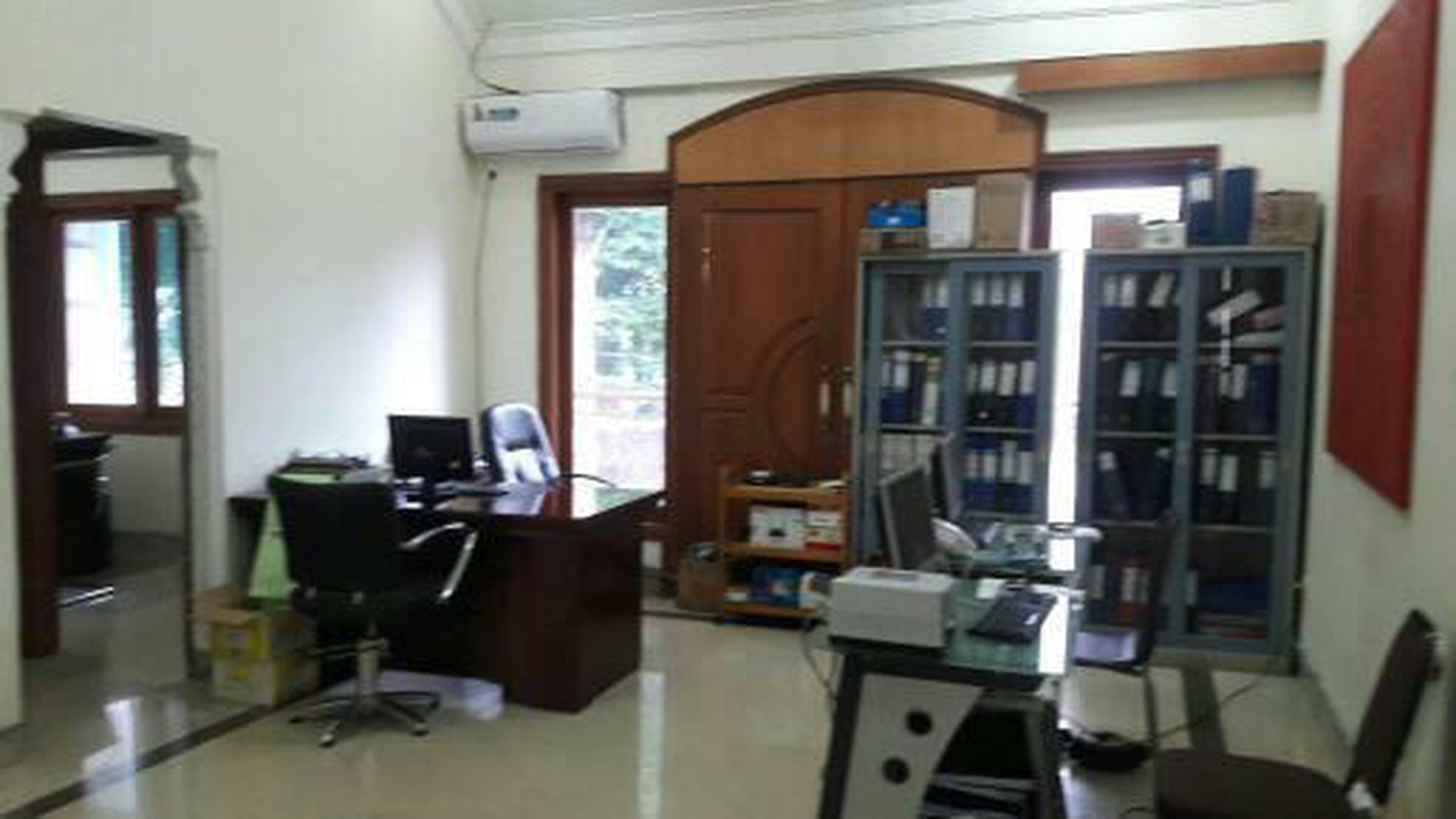 Rumah disewakan Kebayoran Baru Jakarta Selatan