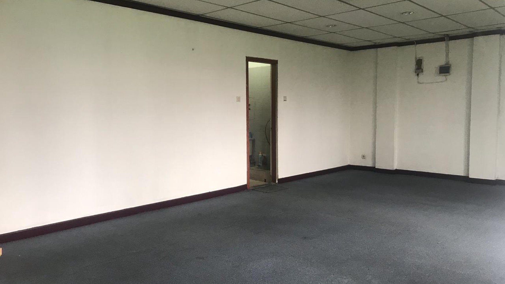 Ruang Kantor di Gedung Atlantica Lokasi Strategis Harga Terjangkau