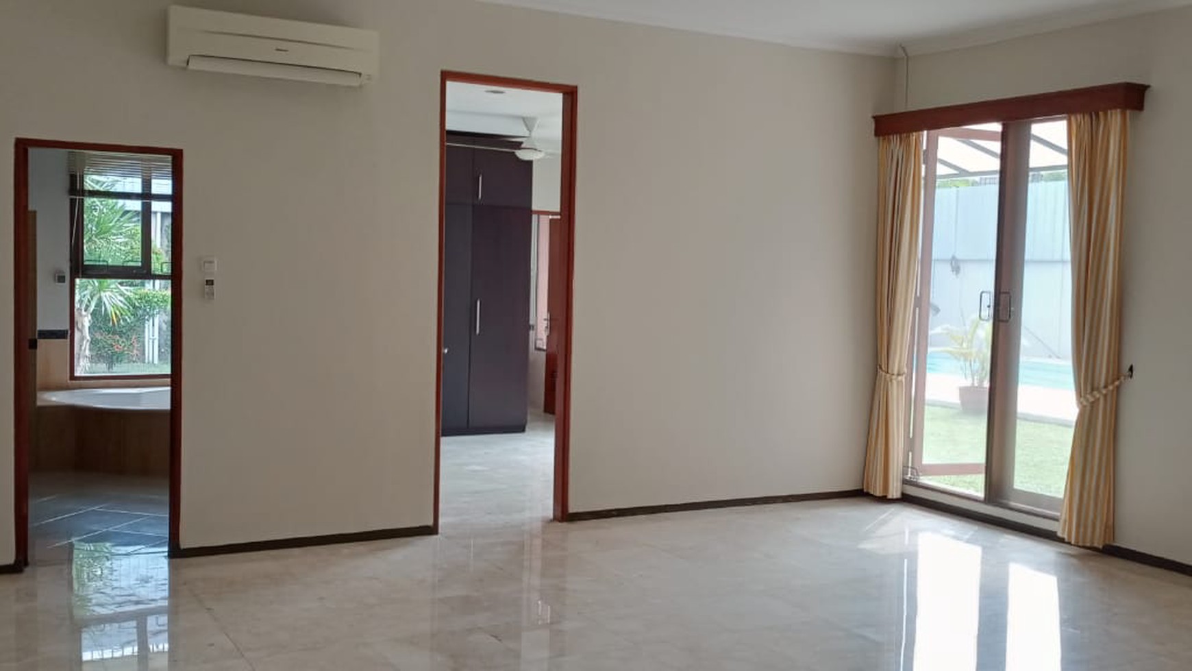 Townhouse Furnish Close to Lottemart Fatmawati, French School and Cipete Area