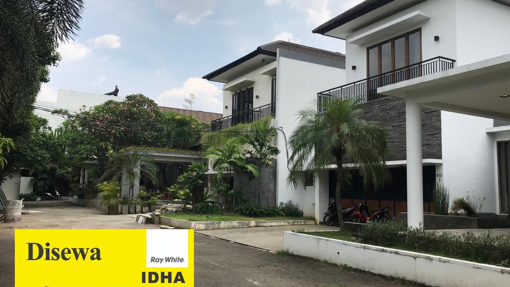 Rumah Mewah 2 Lantai di Kemang Utara, Jakarta Selatan