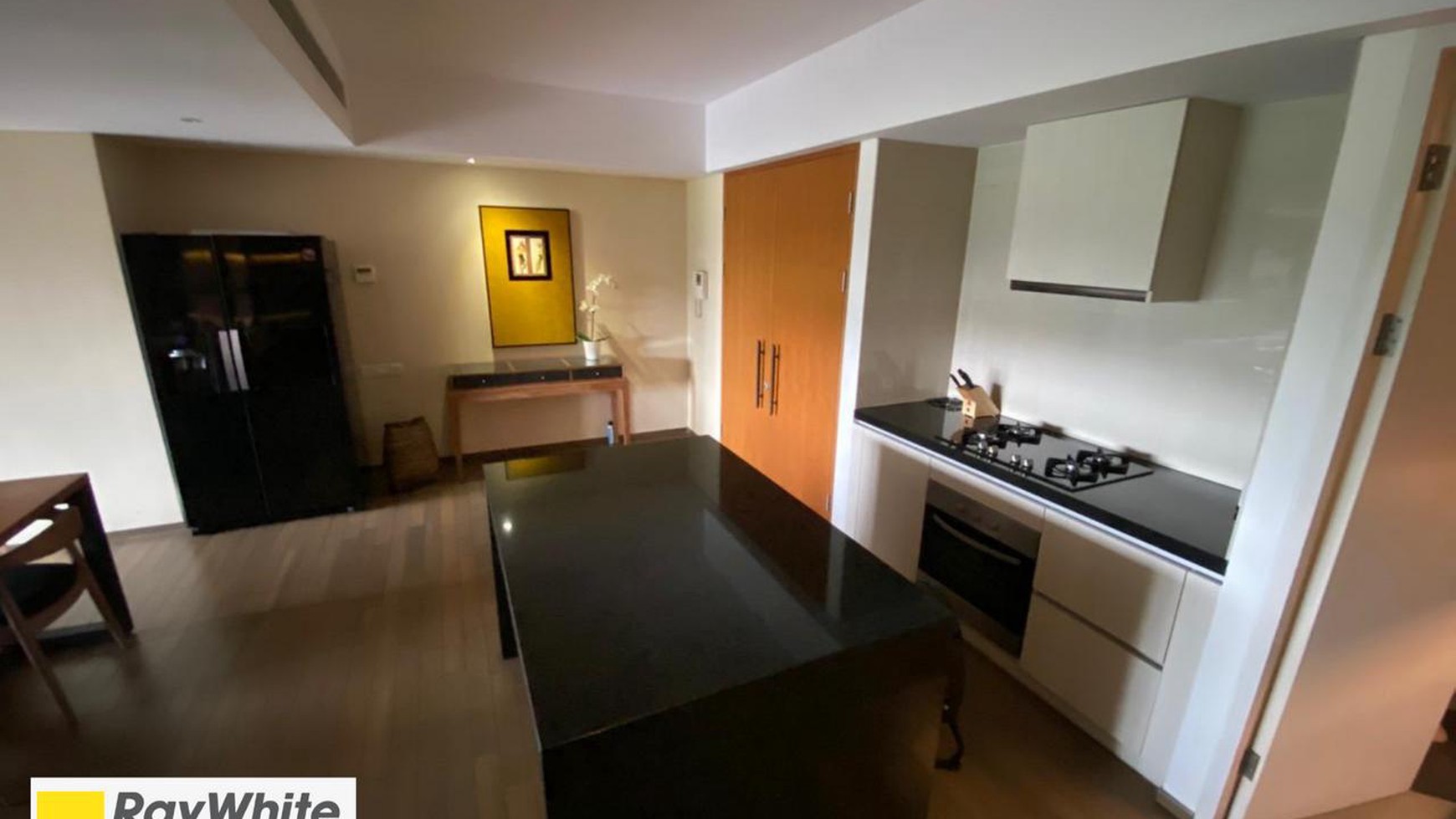 Apartment Verde Kuningan Furnished 3 Bedroom with Elegan,Modern style