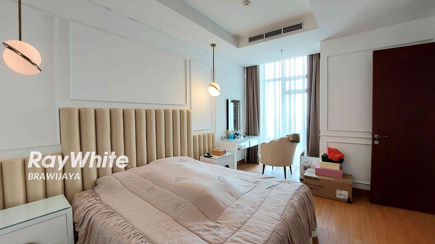 Unit Modern dan Minimalis di Essence Dharmawangsa Apartment, Soth tower, High Floor 