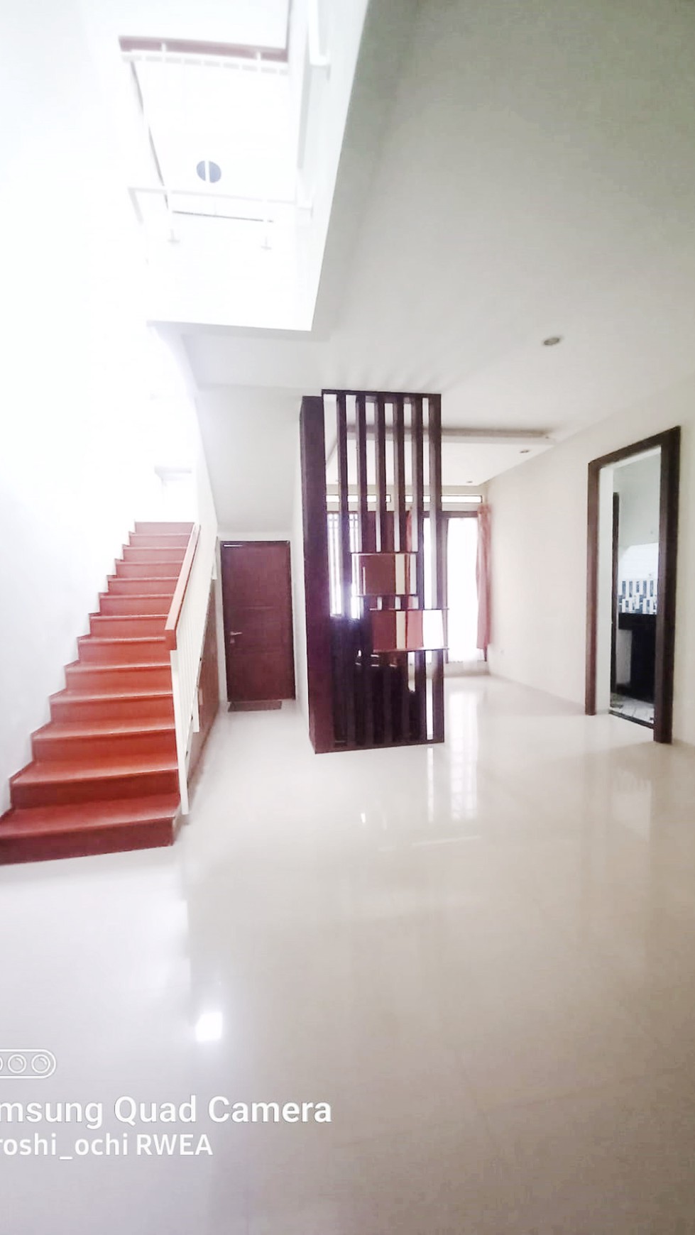 Rumah Bagus Siap Huni di Emerald Residence Bintaro Jaya Sektor 9 