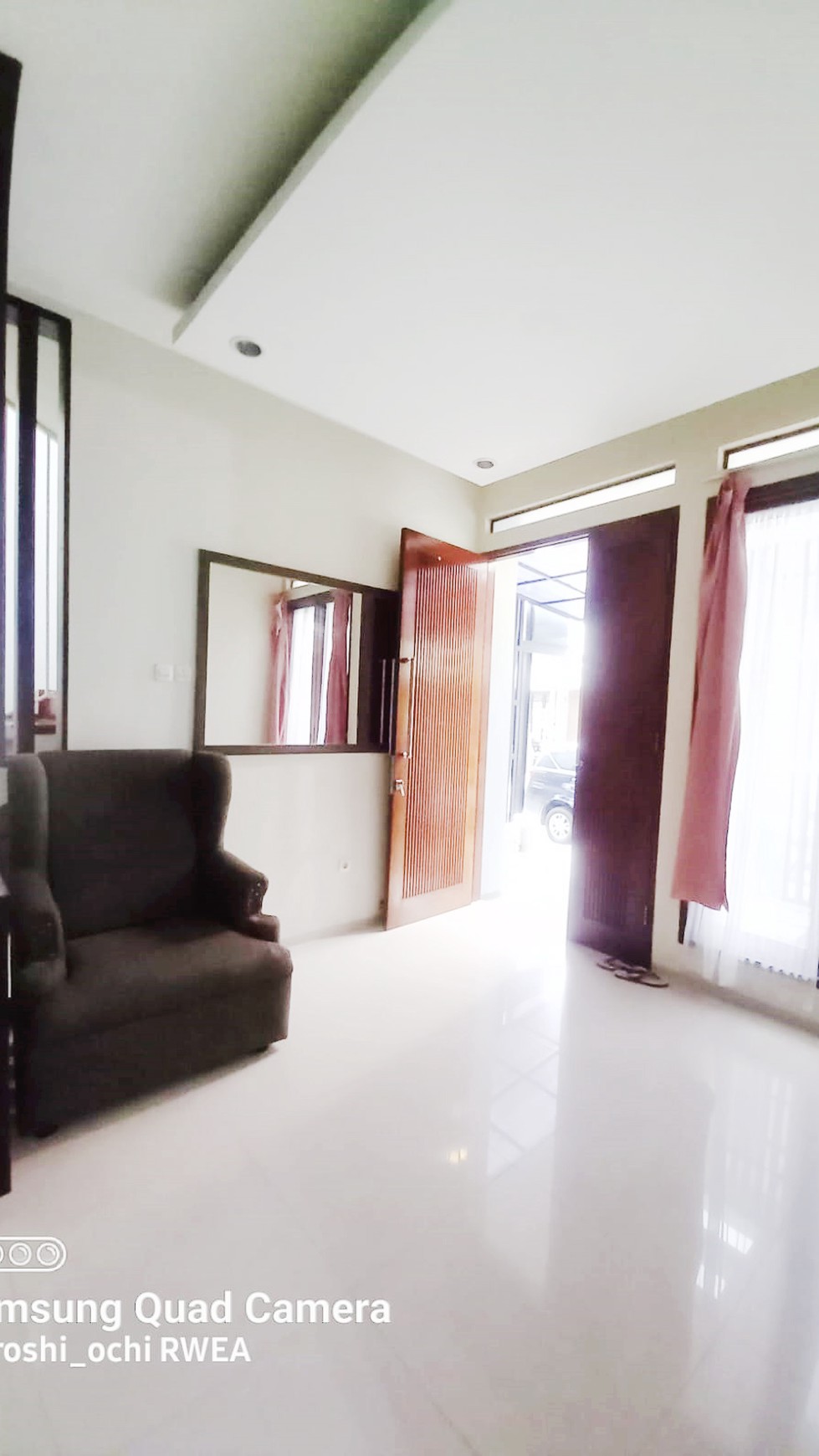 Rumah Bagus Siap Huni di Emerald Residence Bintaro Jaya Sektor 9 