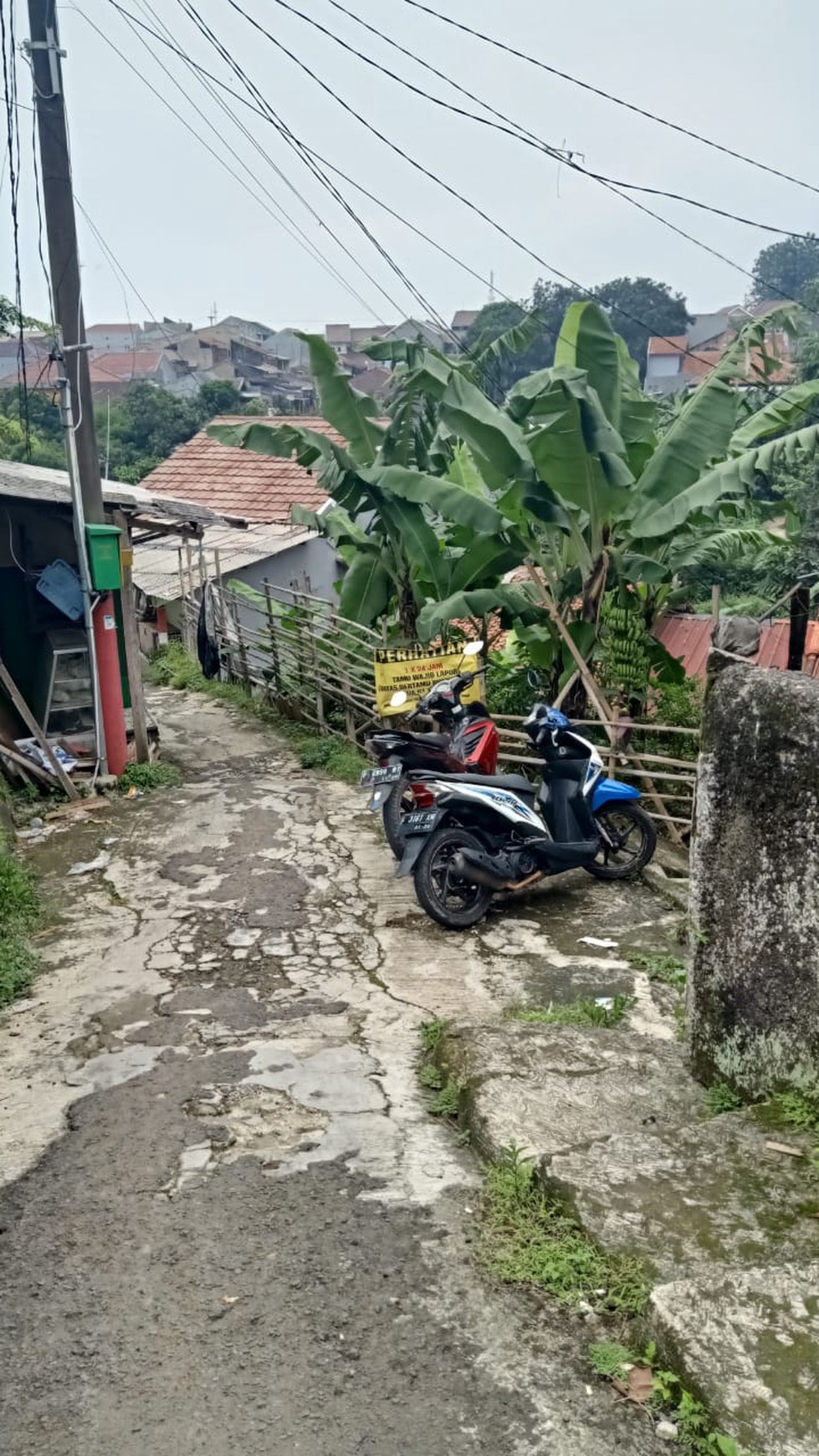 DI JUAL LAHAN - RUMAH UNTUK USAHA KOST2AN