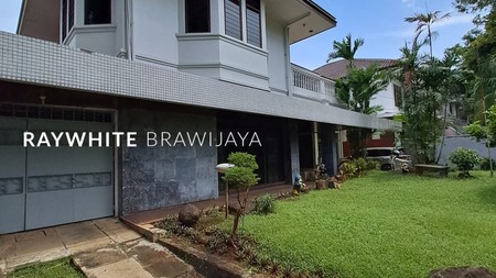 Rumah Lama Lokasi Premium Area Kebayoran Baru