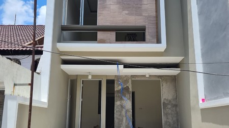 Jual rumah baru gress siap huni MANYAR INDAH selangkah ke UNTAG, STIESIA, Unair