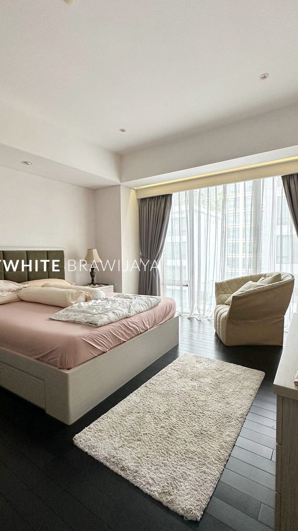 Dijual Cepat Verde Apartment Kuningan Semi Furnished